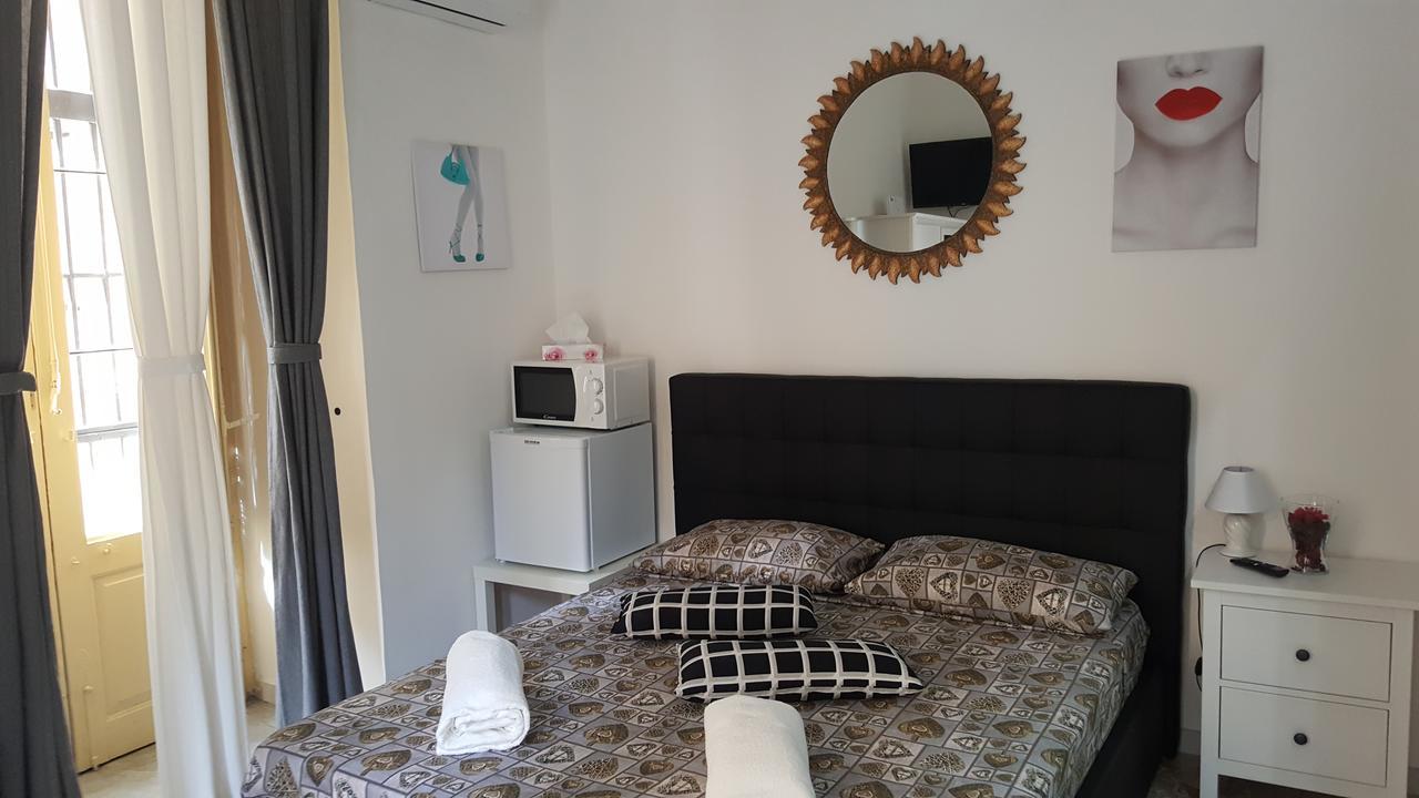 Exclusive House Center Apartment Catania Exterior photo