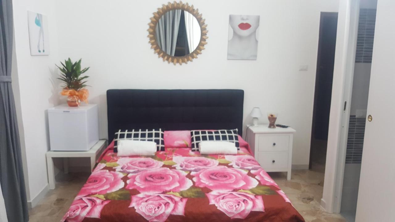 Exclusive House Center Apartment Catania Exterior photo